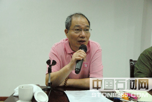 秘书长董波